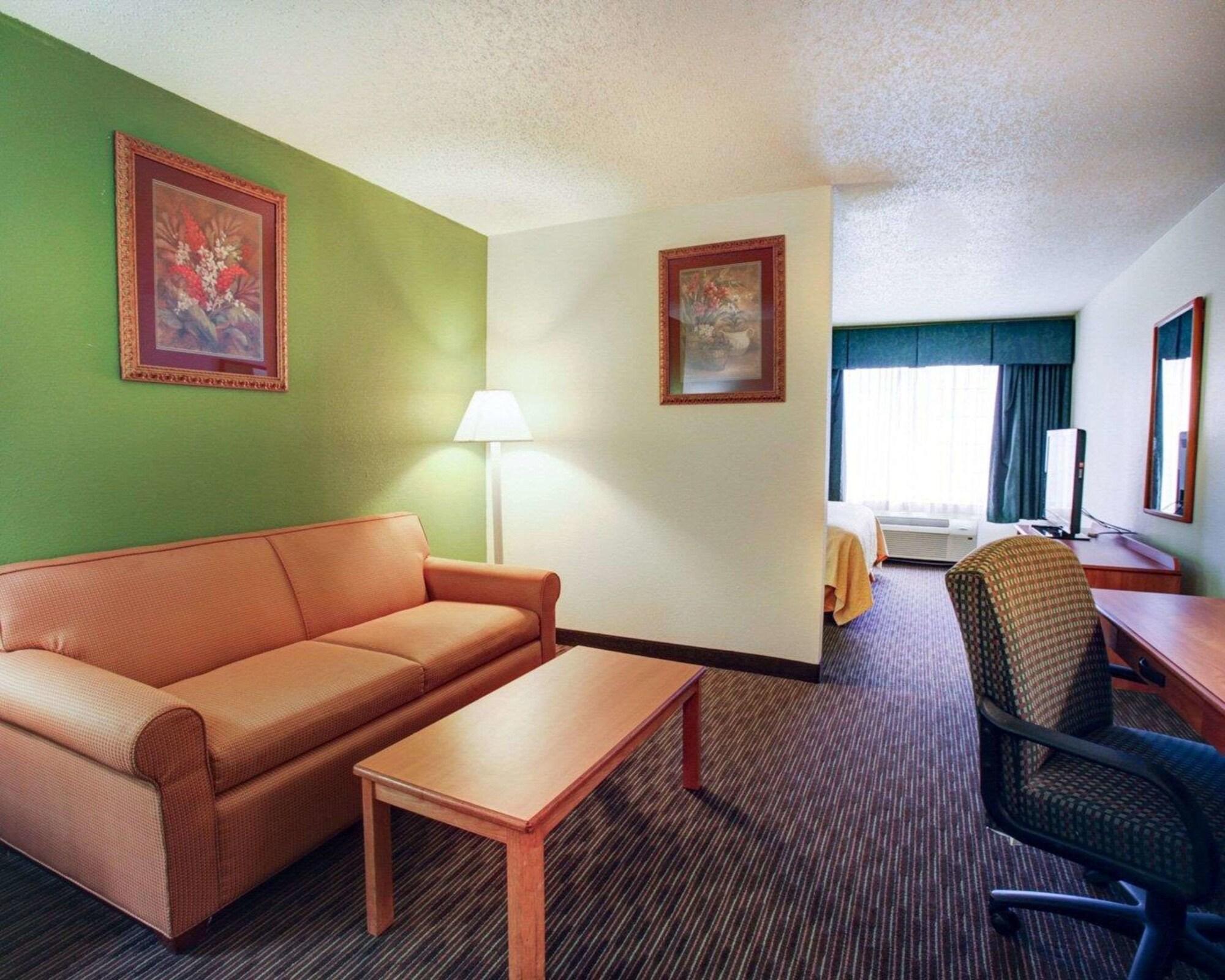 Quality Inn & Suites Airport Austin Kültér fotó