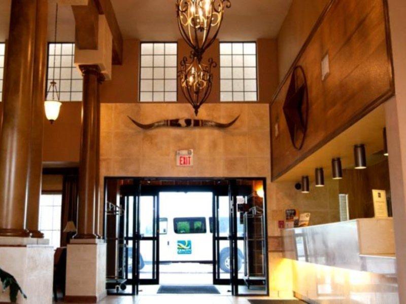Quality Inn & Suites Airport Austin Kültér fotó