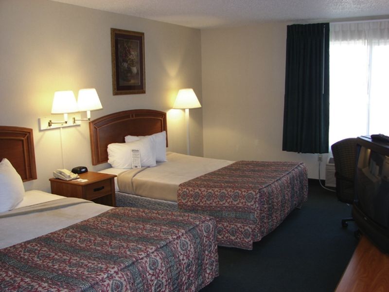 Quality Inn & Suites Airport Austin Kültér fotó
