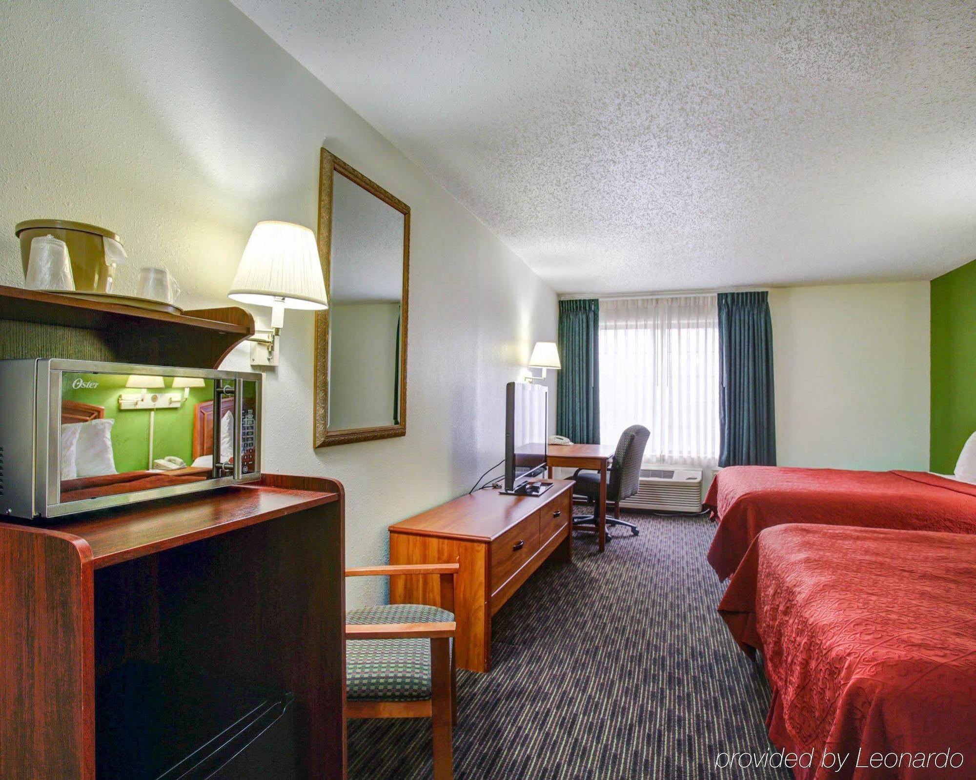 Quality Inn & Suites Airport Austin Kültér fotó