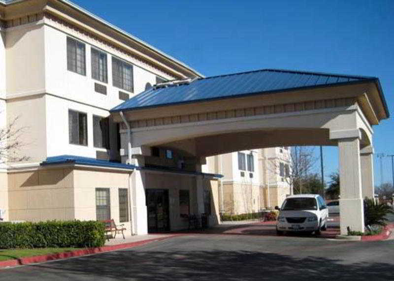 Quality Inn & Suites Airport Austin Kültér fotó