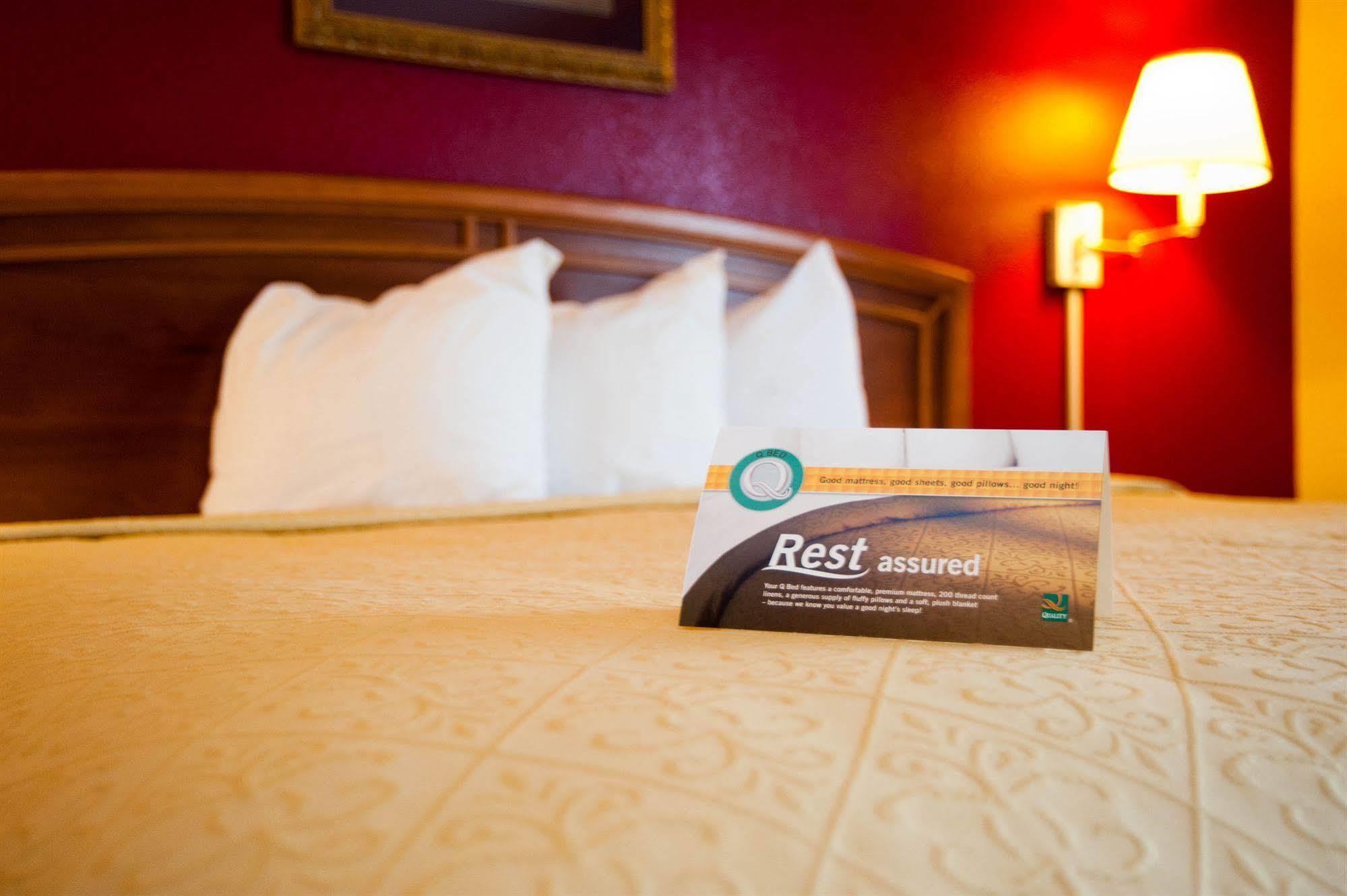 Quality Inn & Suites Airport Austin Kültér fotó