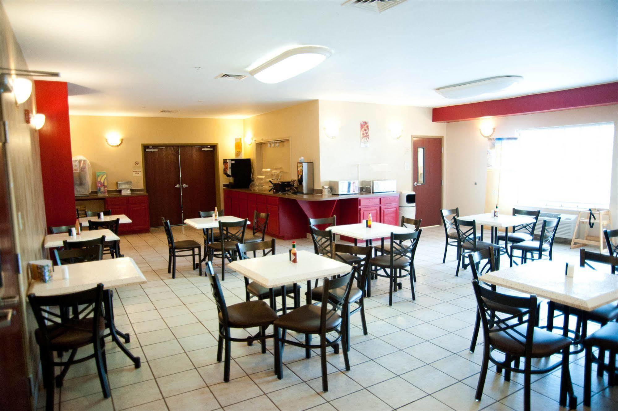 Quality Inn & Suites Airport Austin Kültér fotó